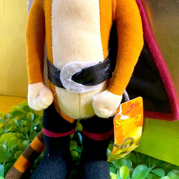 SHREK 2 VTG 2004 PUSS IN BOOTS COLLECTIBLE PLUSH DREAMWORKS 9.5” - Picture 7 of 12